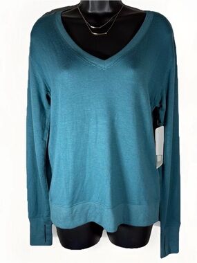 Athleta Sunrise Teal V-Neck Lightweight Long Sleeve Top Oversized Size